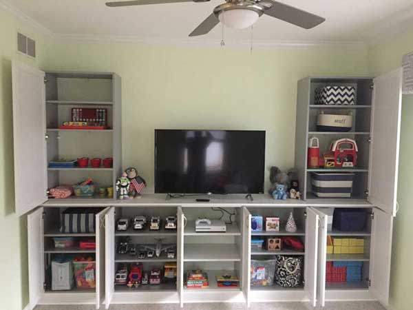 Why Get A Custom Entertainment Center Built for The Holidays?